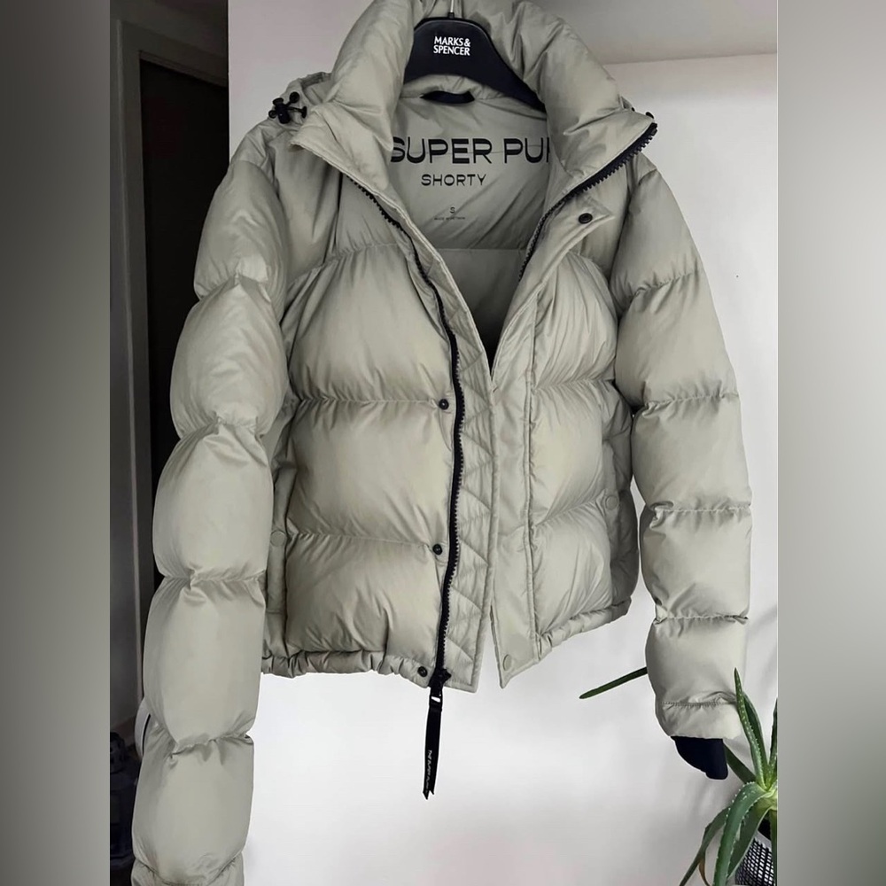 Aritzia The Super Puff Shorty Sage Green Puffer Jacket Size XS - Picture 7 of 8